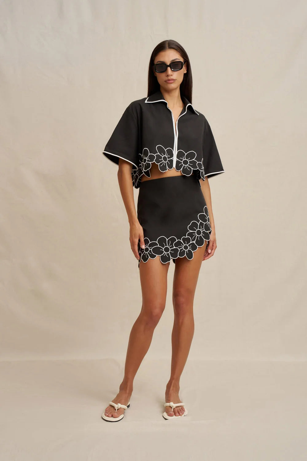 BY JOHNNY - Dahlia Crop Black Shirt