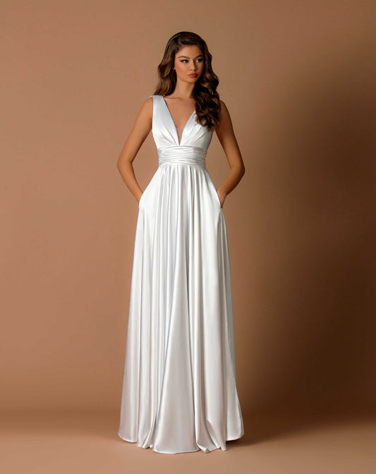 NICOLETTA Rowena gown NBM1027