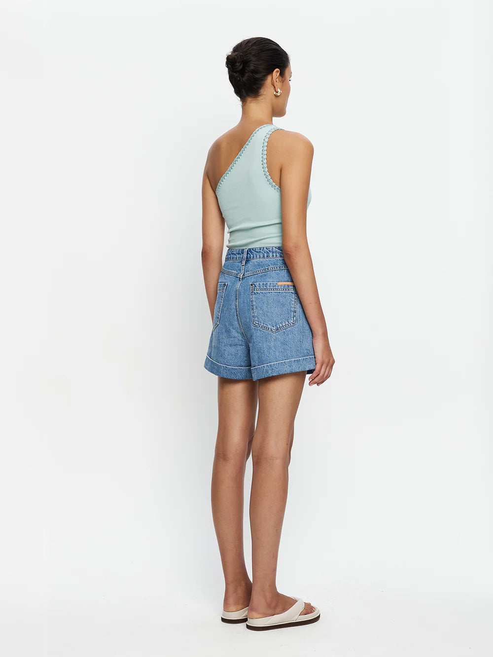 KIVARI Tallulah One Shoulder Tank-haze
