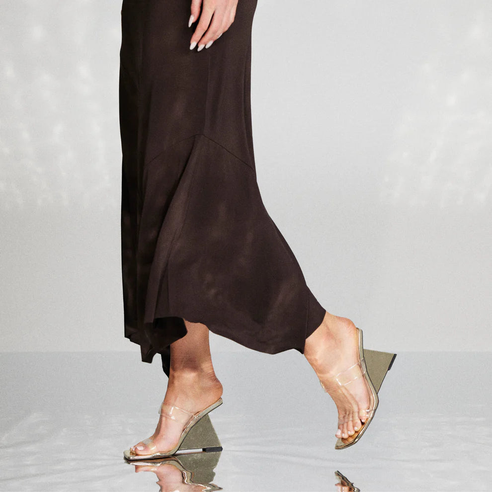 LANA WILKINSON - Brooke Wedge Gold Metallic Patent Leather