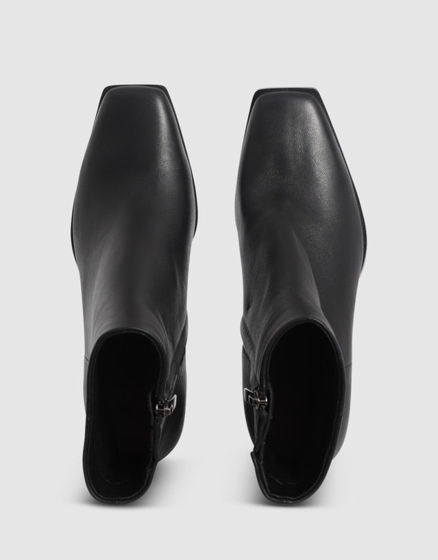 SKIN FOOTWEAR Sandiago Black Ankle Boot
