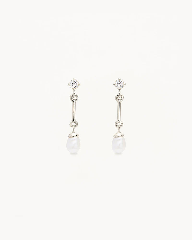 BY CHARLOTTE Embrace Stillness Earrings silver