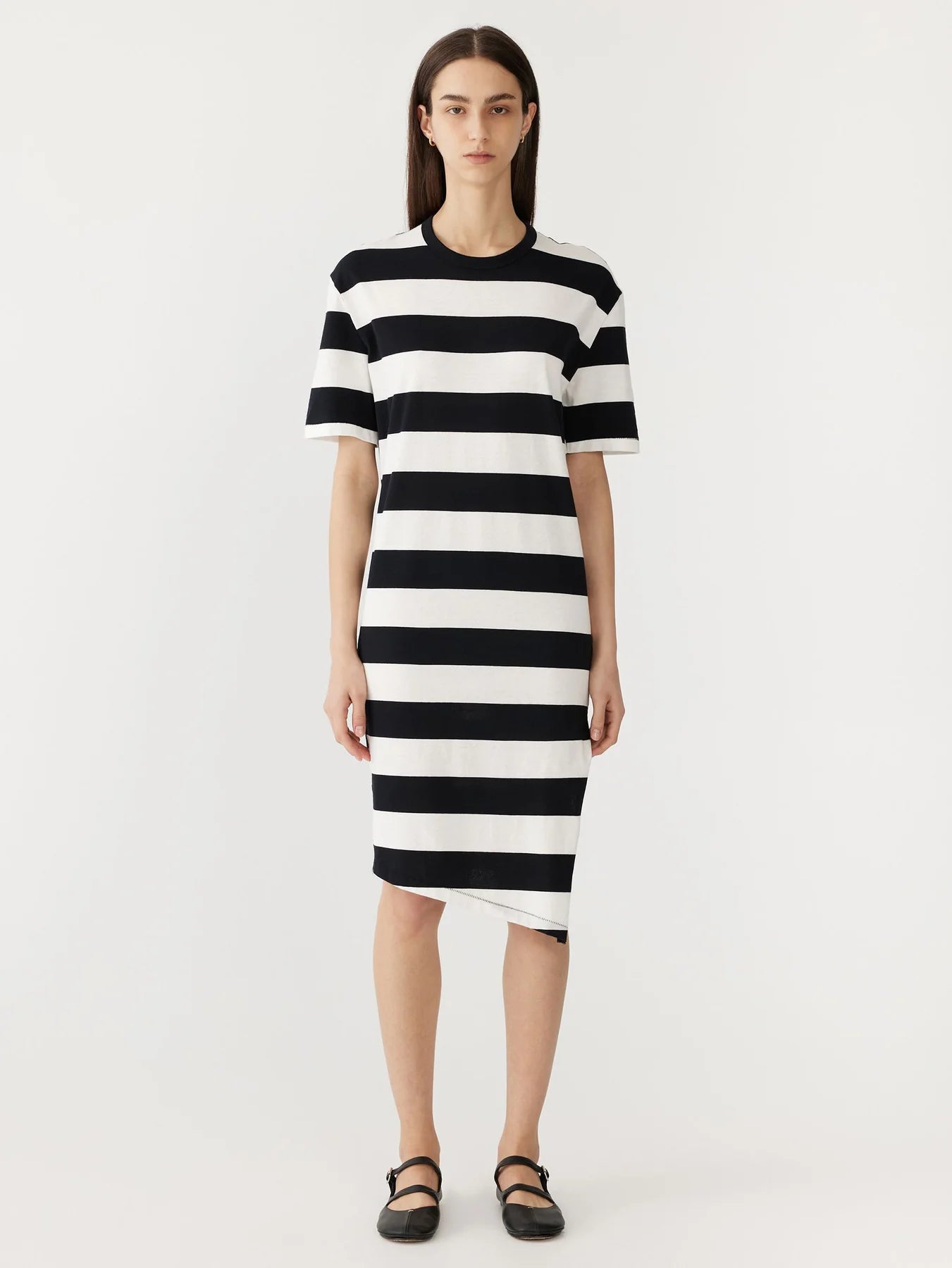 BASSIKE Stripe Side Split s/s Dress-black/white