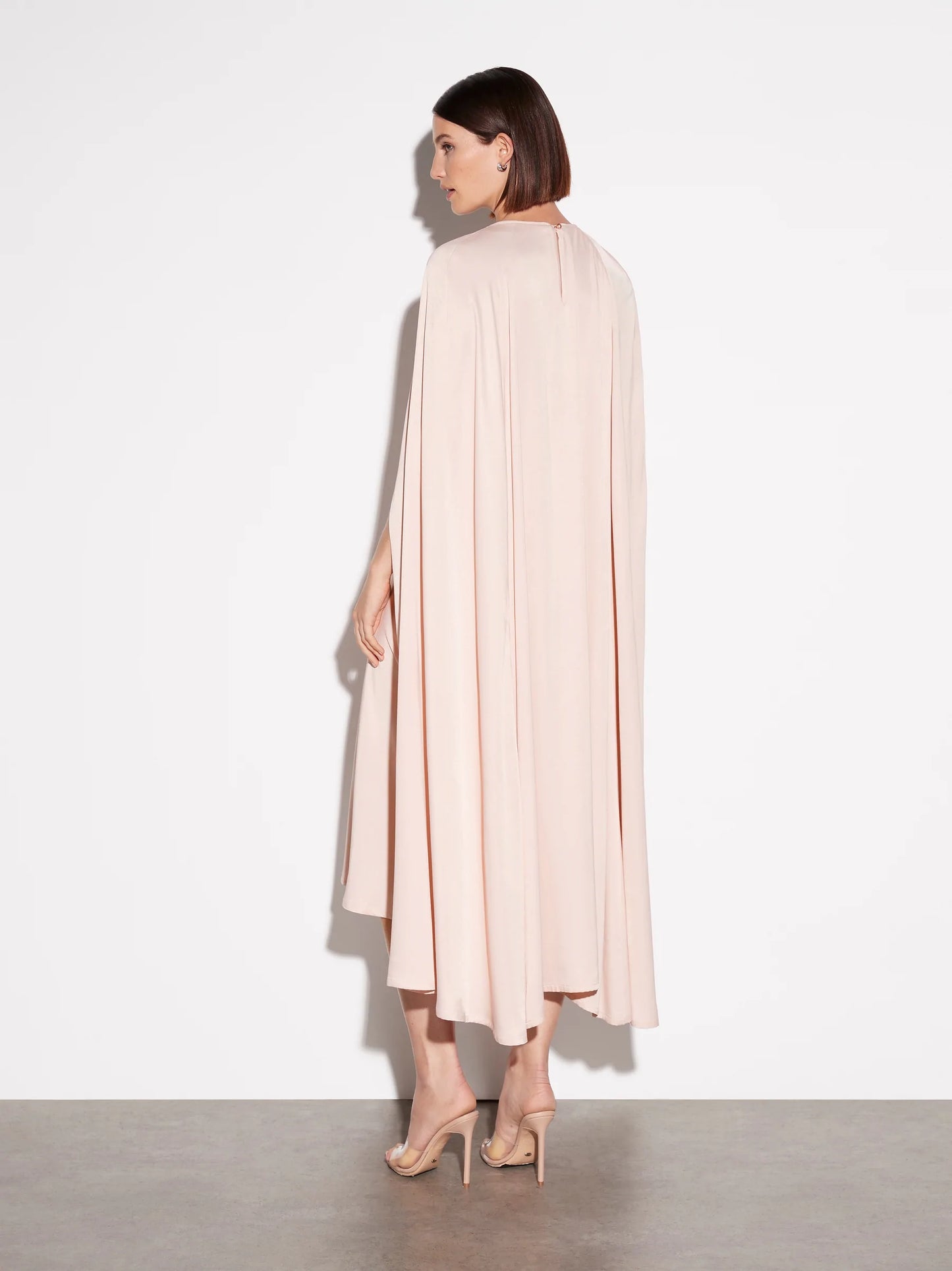 MOSS & SPY Halo Midi Dress
