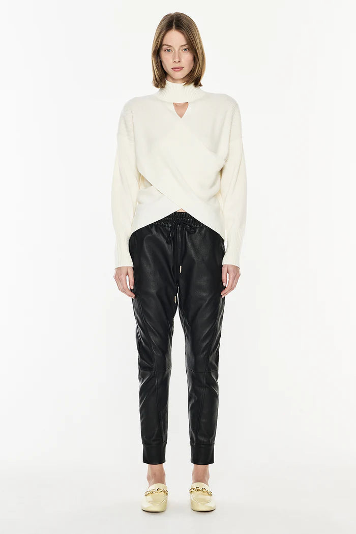 MANNING CARTELL - Style Smarts Knit Top in Ivory