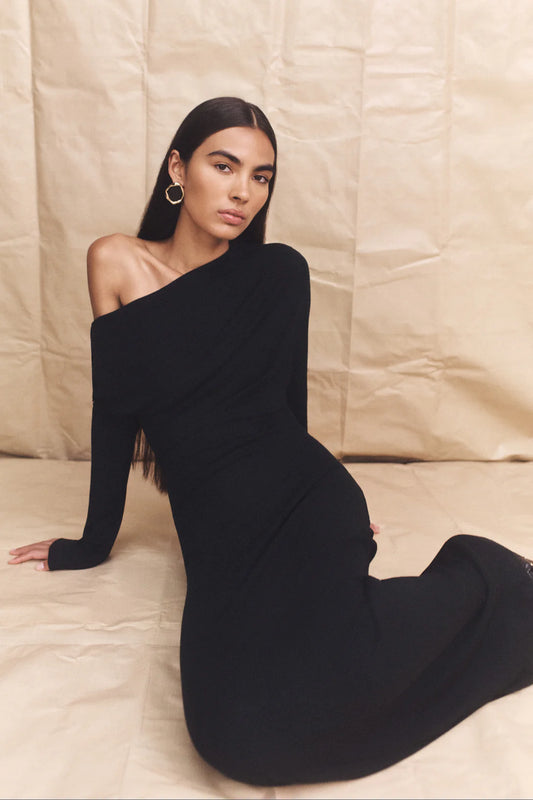 SHONA JOY - Aby Long Sleeve Maxi Dress in Black