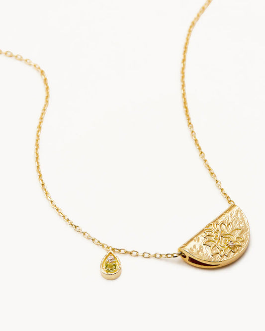 BY CHARLOTTE - 18k Gold Vermeil Lotus Birthstone Necklace - August - Peridot