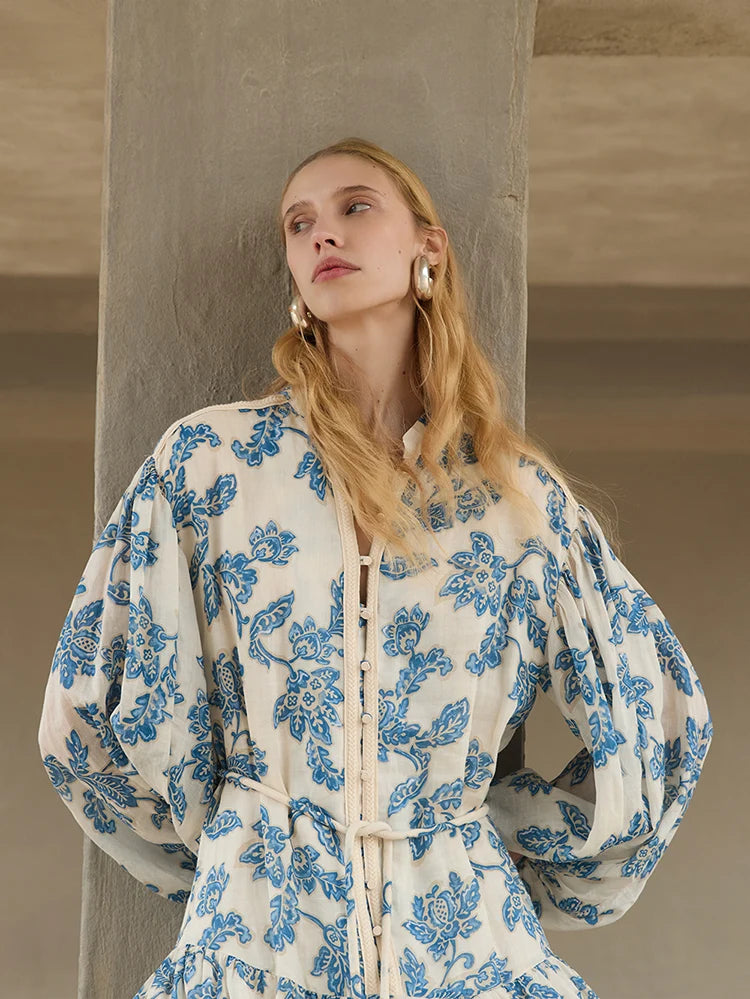 KIVARI - Bluuebell Maxi Dress in Blue Floral