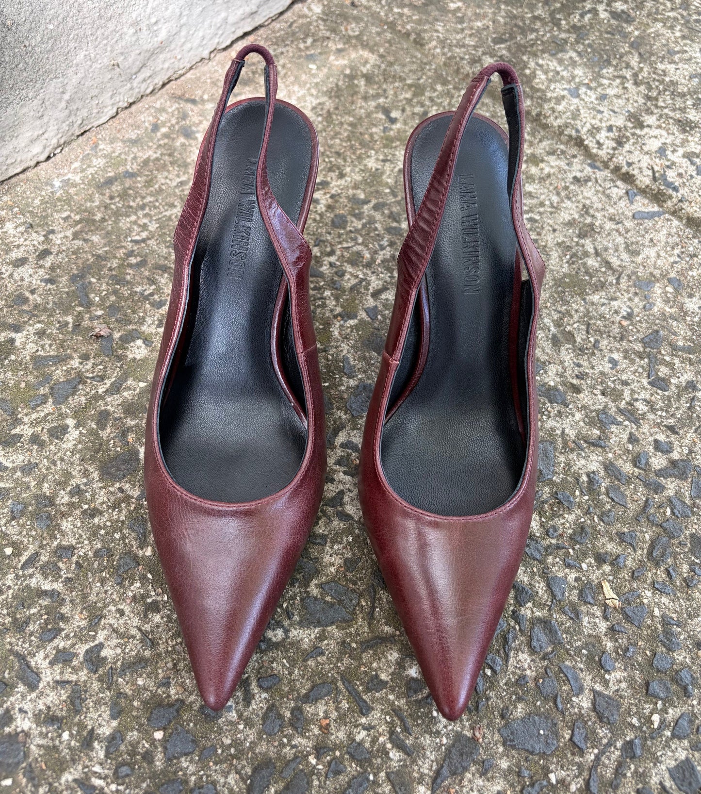 LANA WILKINSON - Celeste Pump in Brown Leather