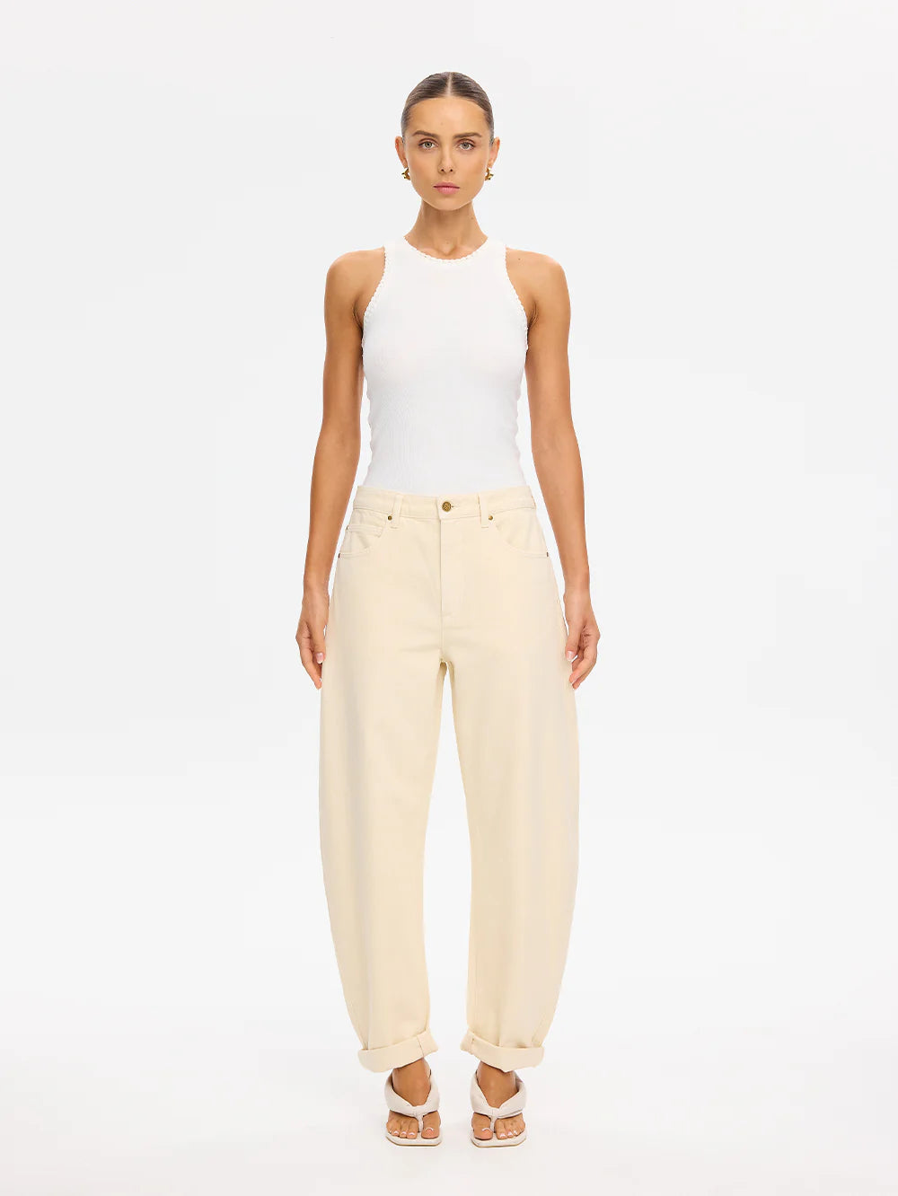 KIVARI - Evita Denim Barrel Jean in Cream