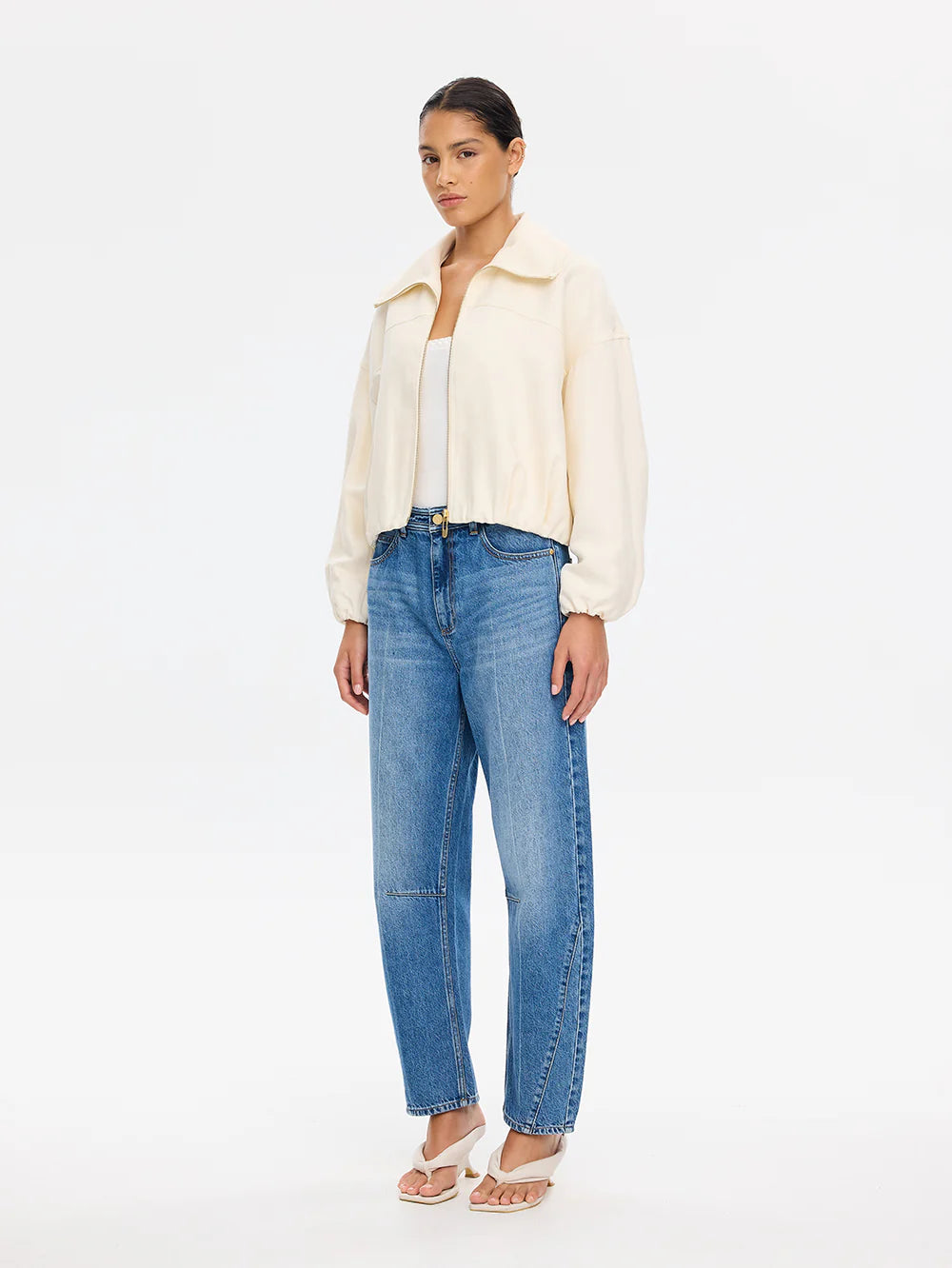 KIVARI - Cass Cropped Jacket in Cream