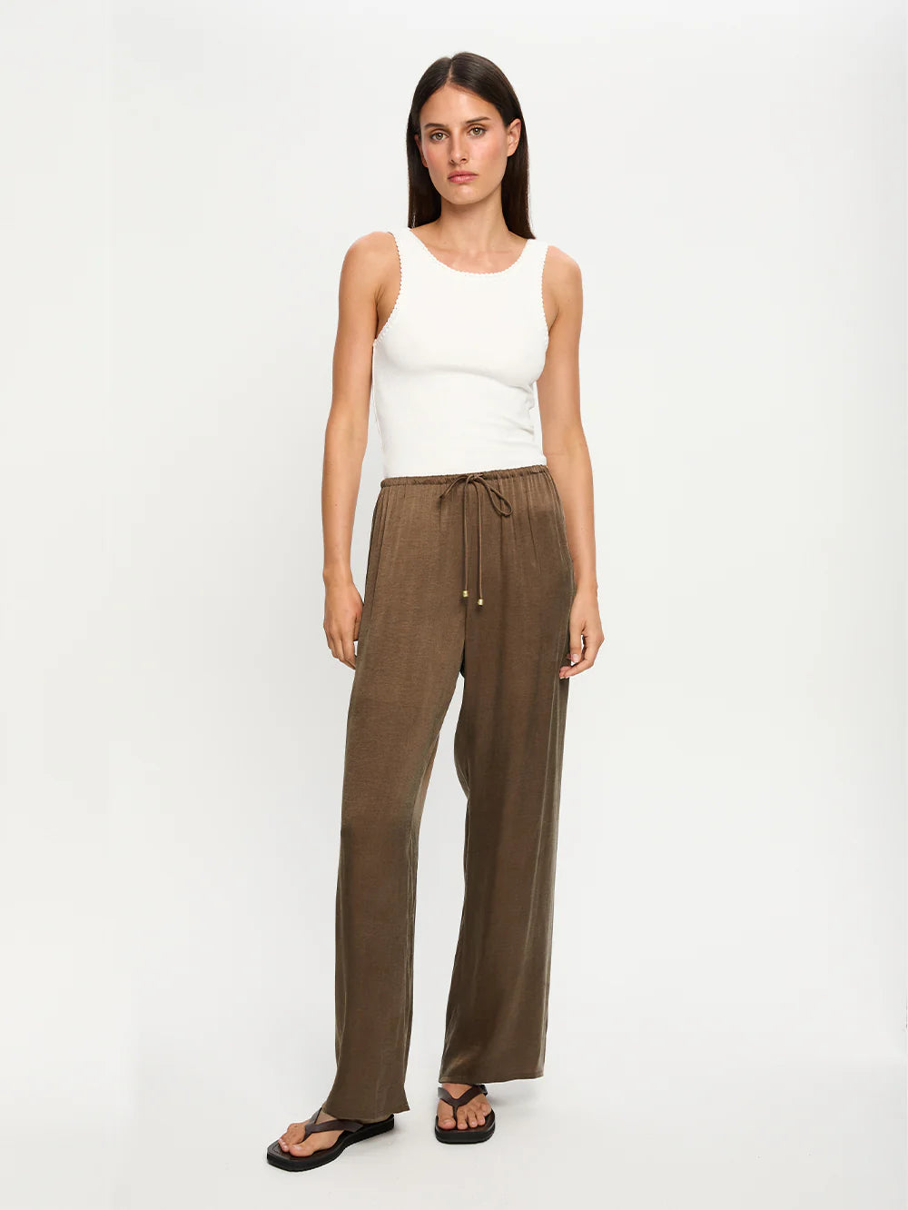 KIVARI - Jaxon Pants in Mocha Chocolate