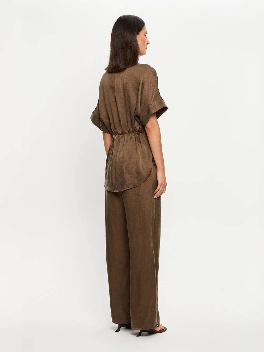 KIVARI - Jaxon Shirt in Mocha
