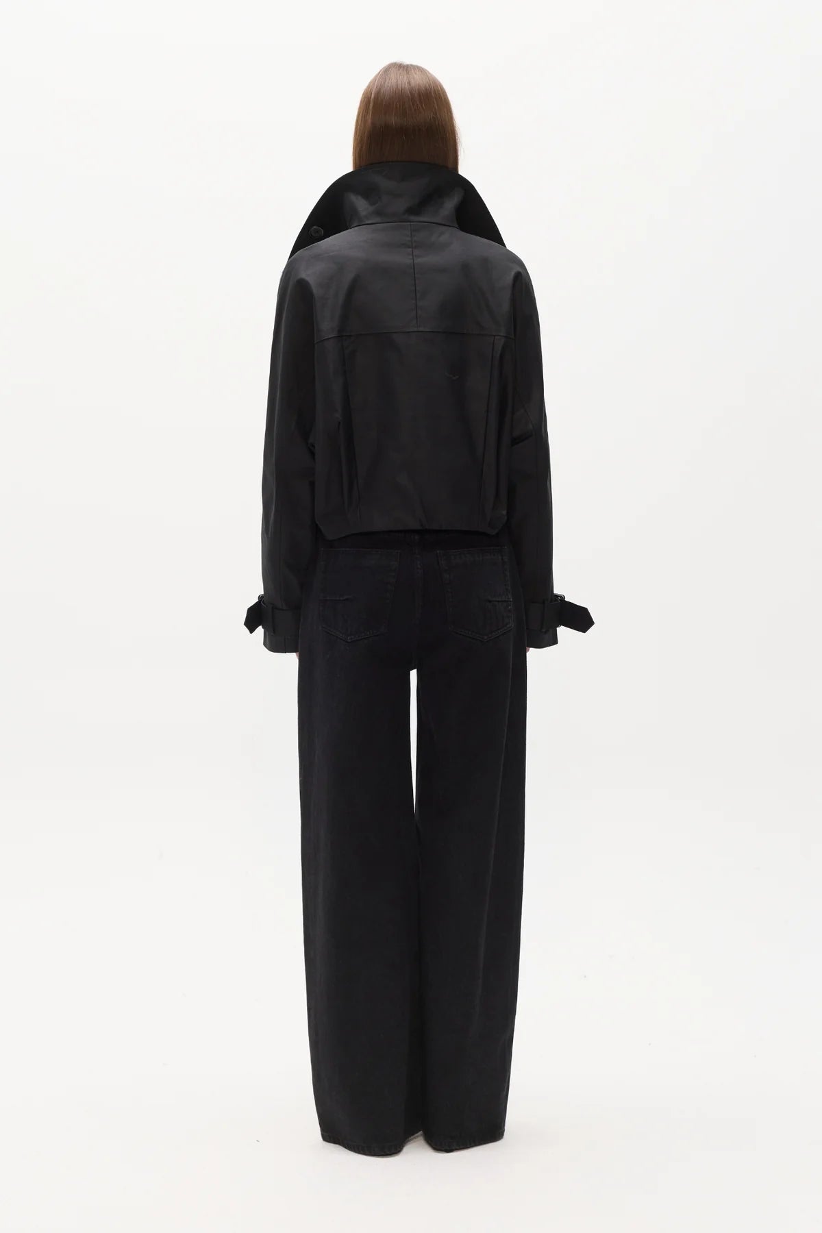 BAYSE - Koa Cropped Coat in Black