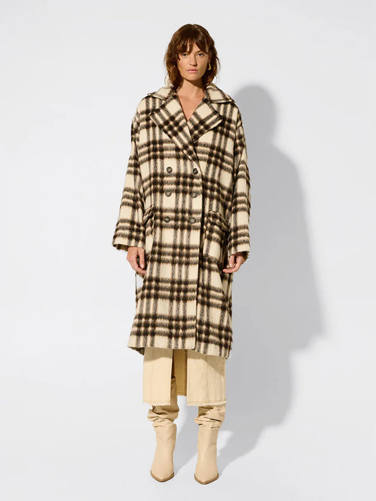 KIVARI Kinley Coat