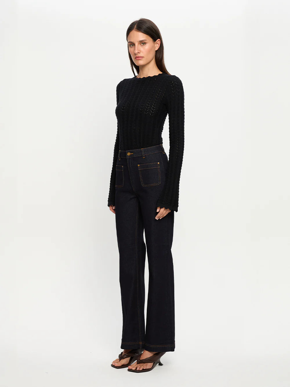 KIVARI - Logan Knit top in Black