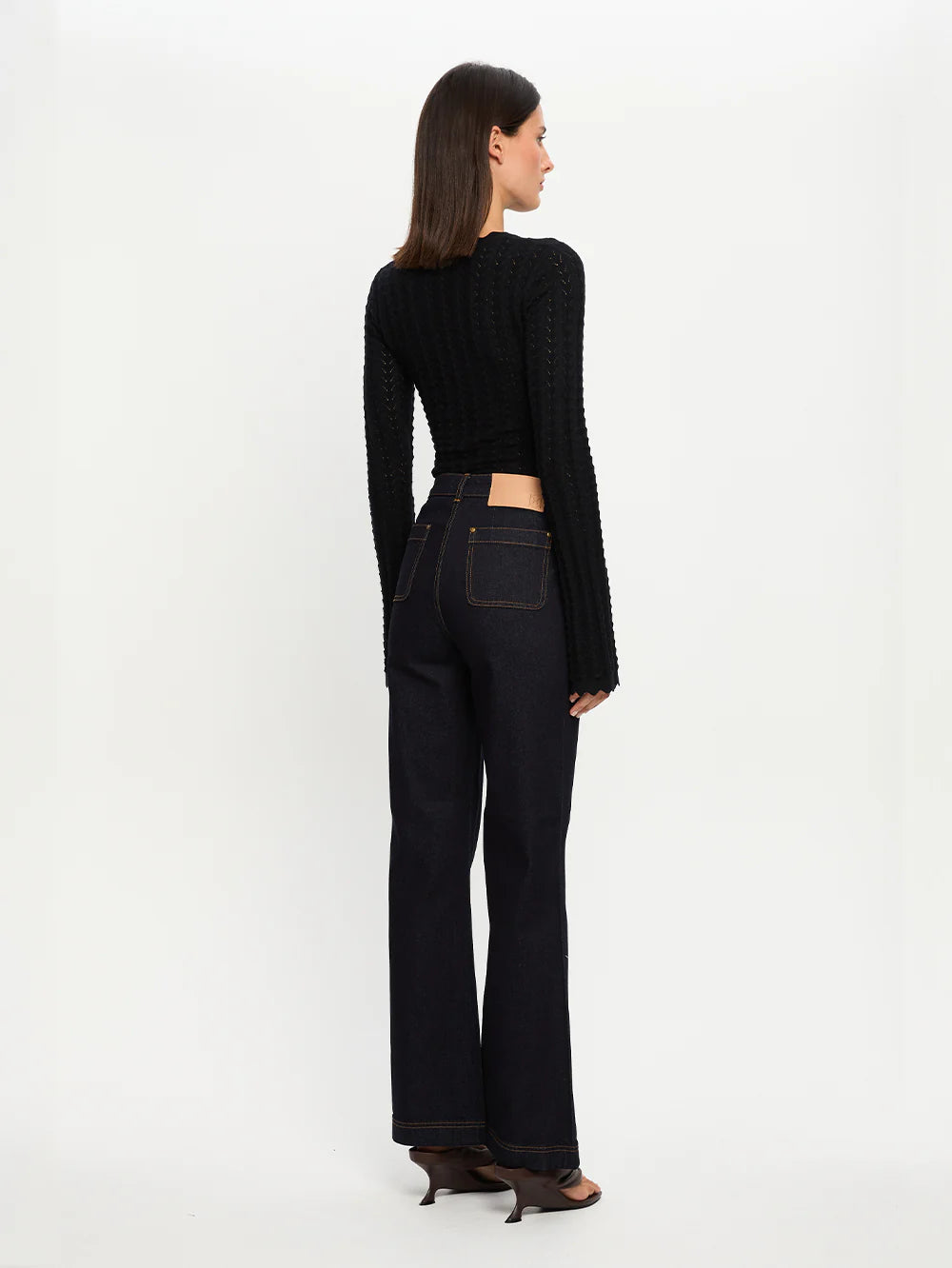 KIVARI - Logan Knit top in Black