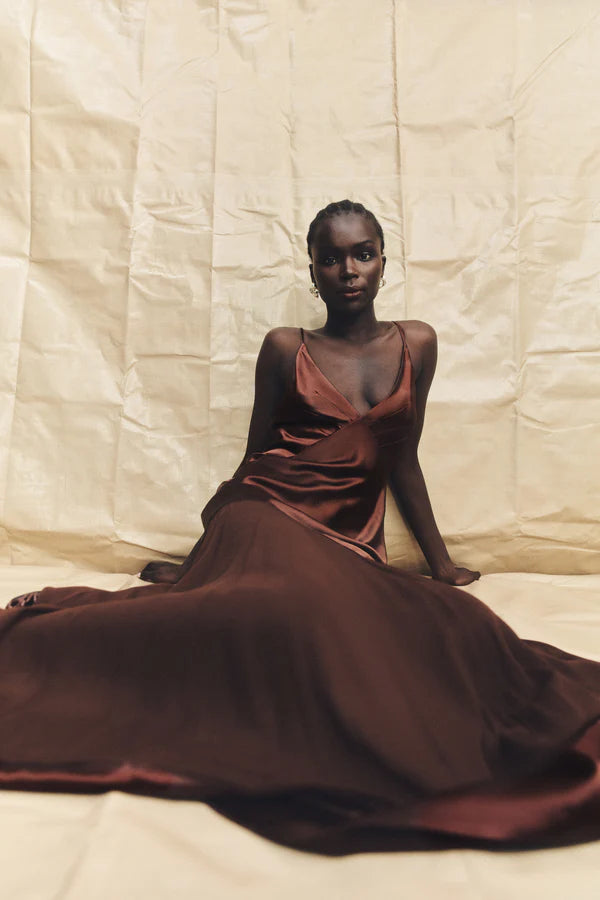 SHONA JOY - Moraya Plunged Maxi Dress in Coffee