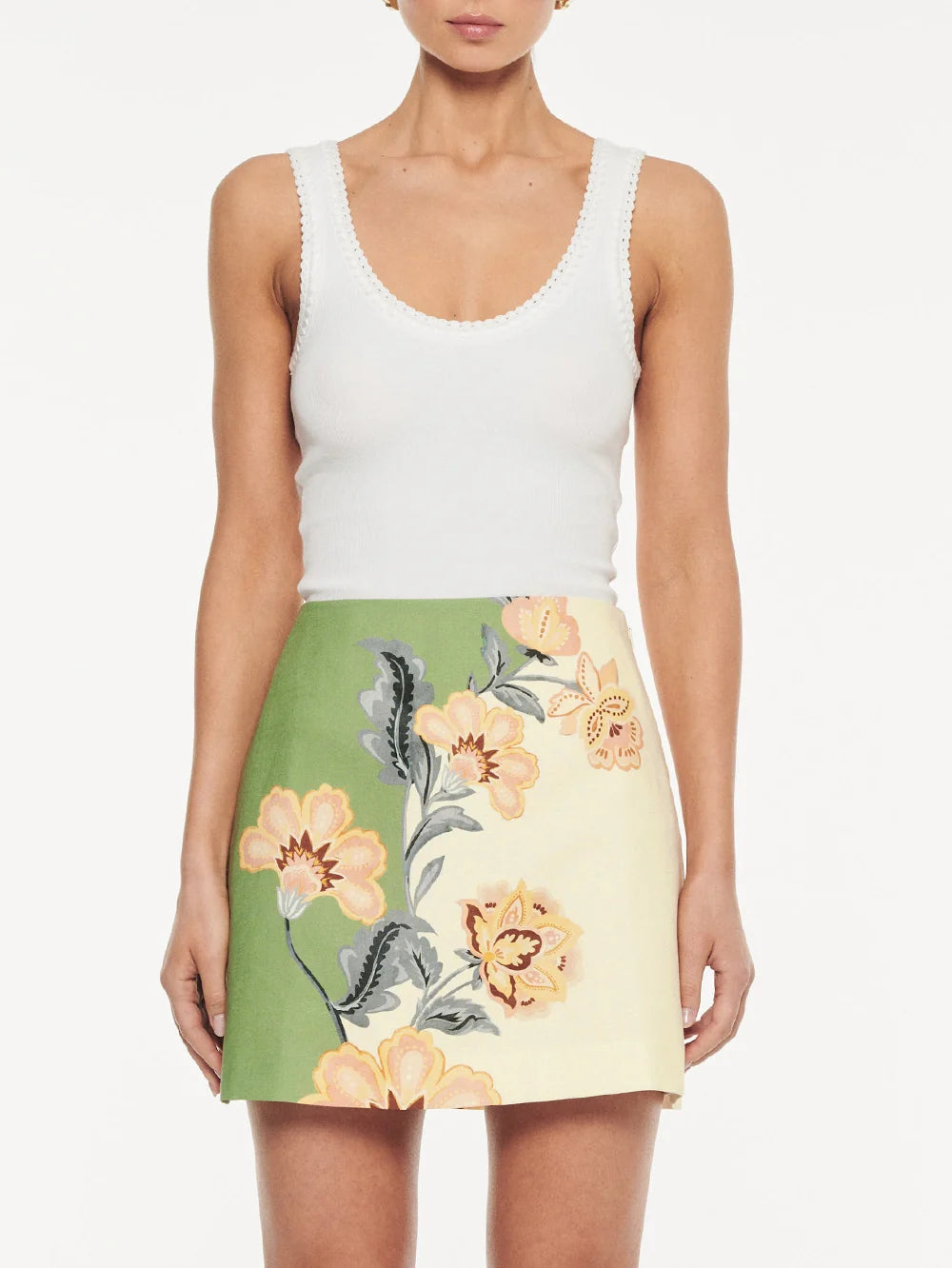 KIVARI - Lotte Mini Skirt in Green Floral