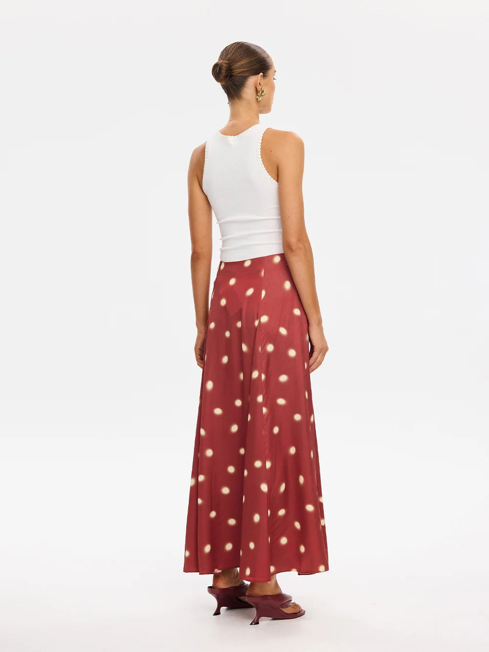 KIVARI - Saro Maxi Skirt in Brick