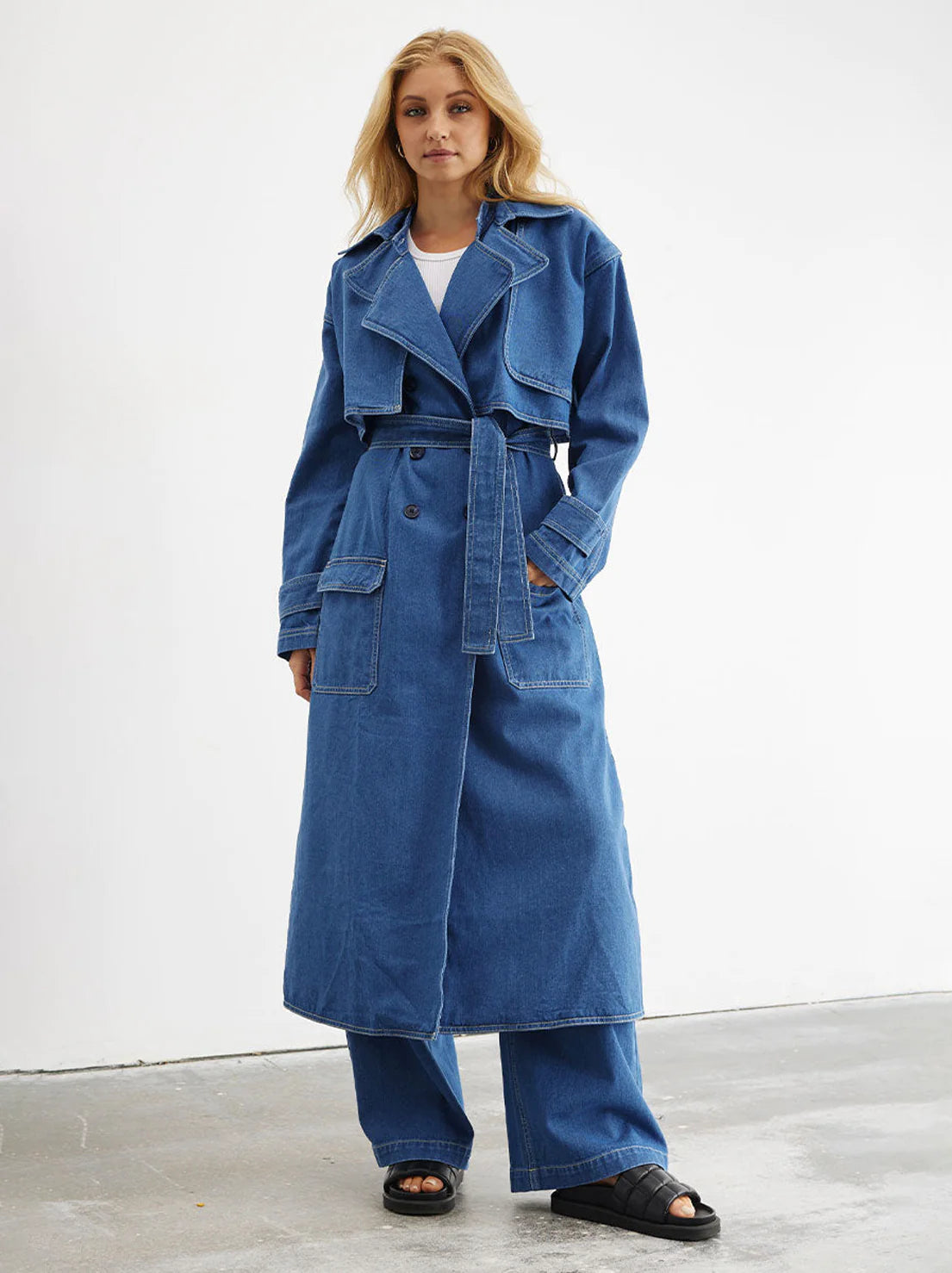 SOVERE Advanced Denim Trench