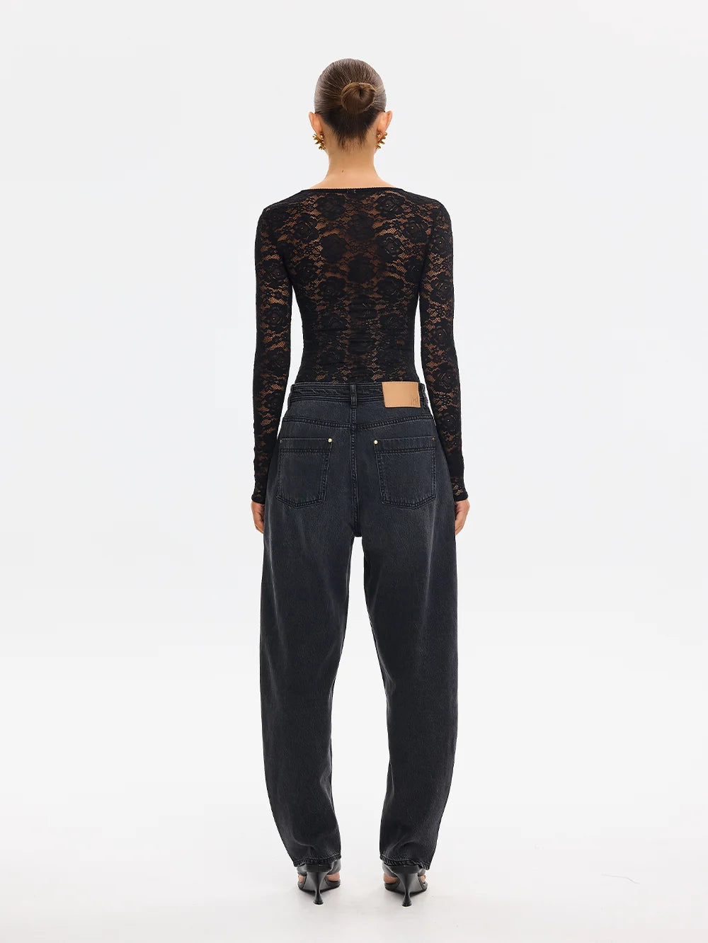 KIVARI - Bonnie Lace Bodysuit in Black