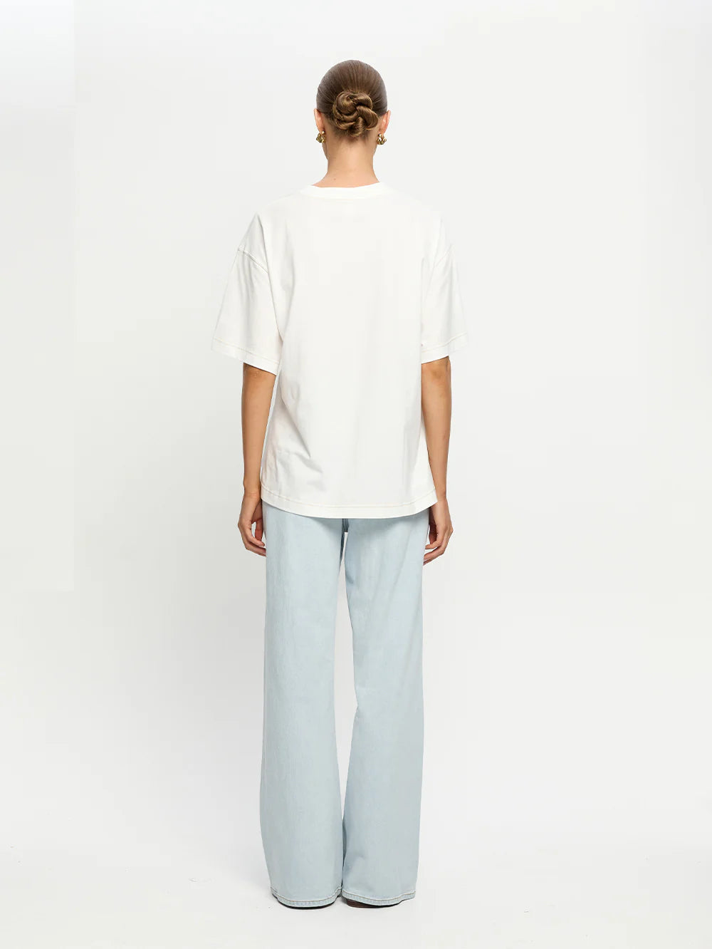 KIVARI - Vera Asymmetrical Tee