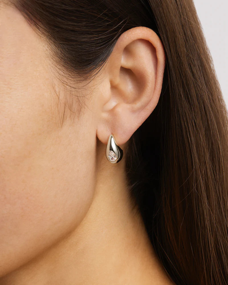 BY CHARLOTTE - Dewdrop Small Earrings Silver