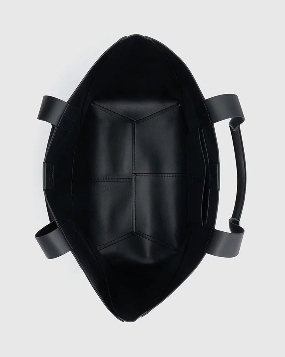 CAMILLA AND MARC - Ezra Tote Bag in Black