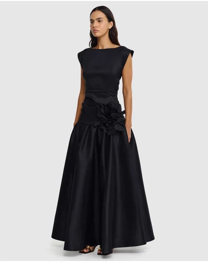 ACLER Delph Maxi Dress - Black