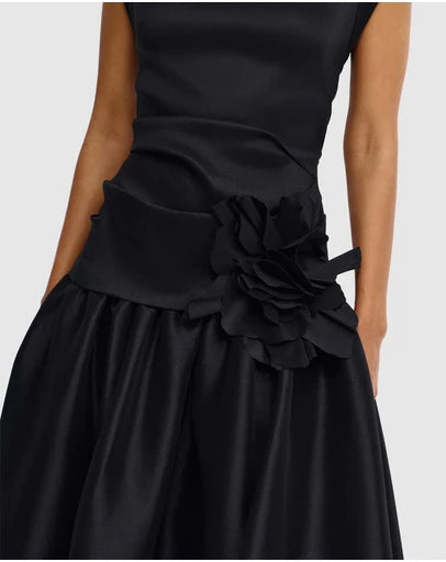 ACLER Delph Maxi Dress - Black