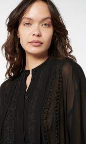 MANNING CARTELL Inner Mystique Lace Blouse