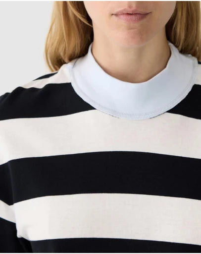 BASSIKE Stripe Mock Neck Tee